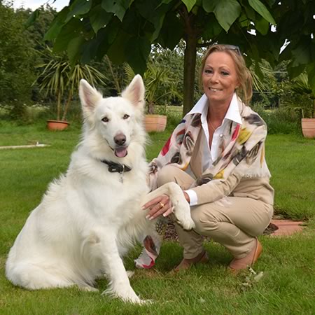 Mona Kalbas Altfuldisch